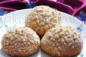 Хрустящие булочки с посыпкой