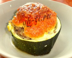 Кабачки, запеченные с фаршем