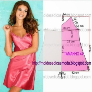 Ночнушка на бретельках