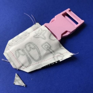 Пришиваем "уголок"