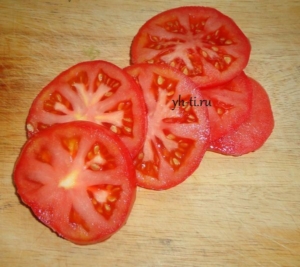 Режем помидоры