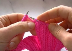 Далее вяжем по кругу