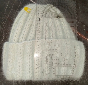 Маркером отмечено начало убавок для формирования макушки