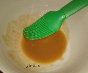 Смешиваем горчицу, соевый соус сок лимона