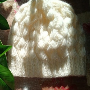 Шапка с "веточками"