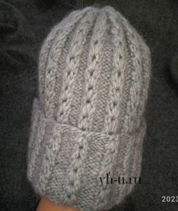 А это шапка из пуха норки (2 нити) + Ализе Ангора голд Симли (1 нить)