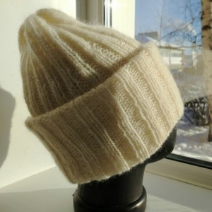 Шапка из Alize Angora real 40 и Alize kid Mohair Royal